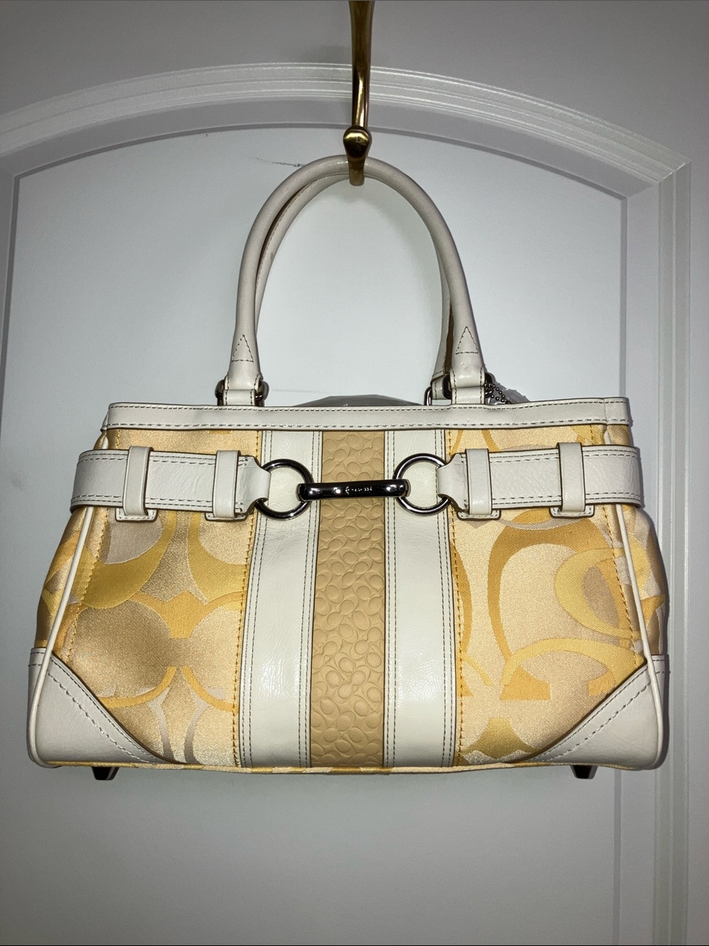NWT  2 pc Coach yellow hampton bag & makeup bag